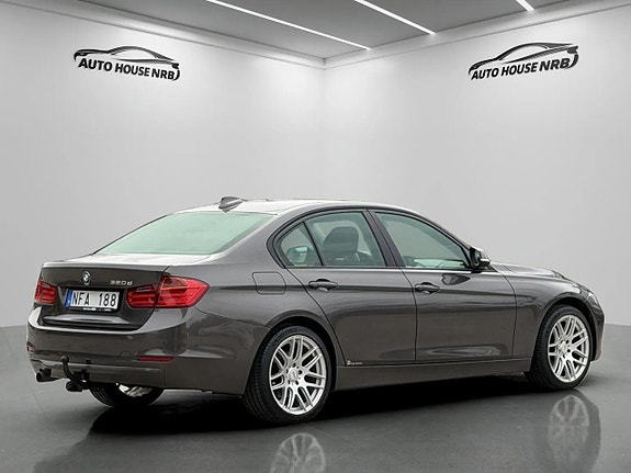 BMW 320 10 of 24