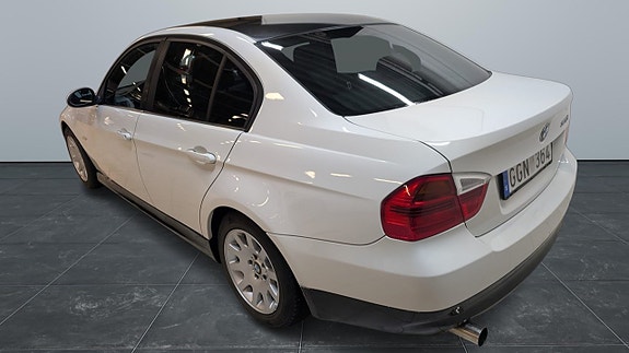 BMW 320 7 of 14