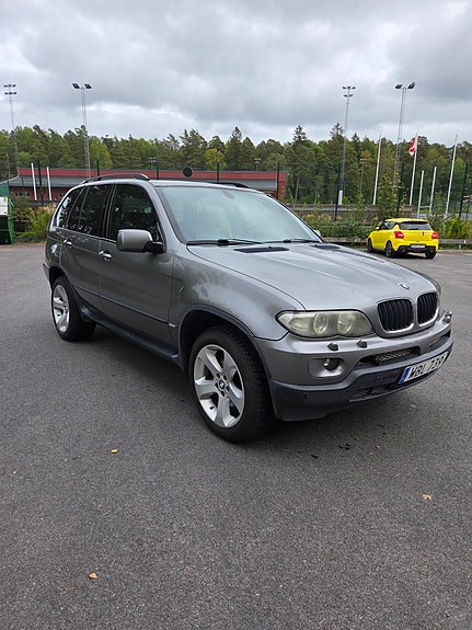 BMW X5 2 of 28