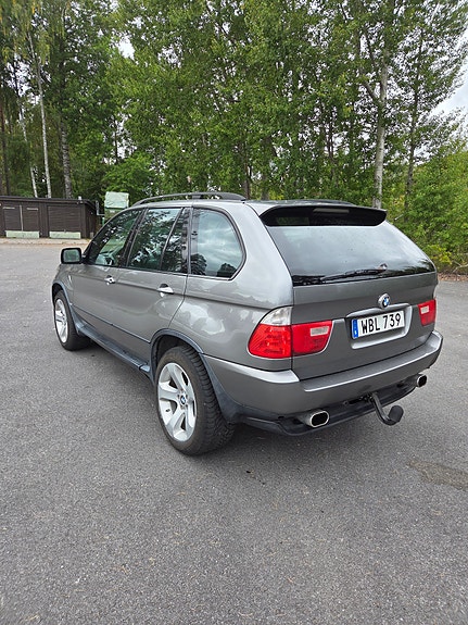 BMW X5 4 of 28