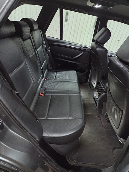BMW X5 28 of 30