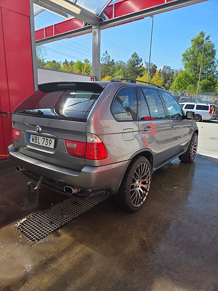 BMW X5 2 of 30