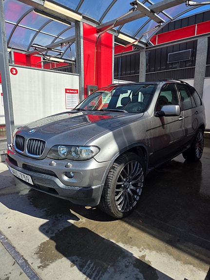 BMW X5 4 of 30