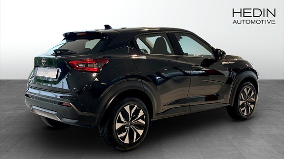 Nissan Juke 2 of 9