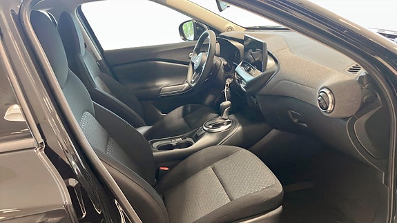 Nissan Juke 3 of 9