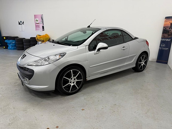 Peugeot 207 CC 3 of 5