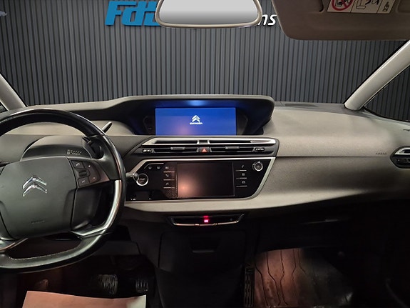 Citroen Grand C4 Picasso 14 of 17