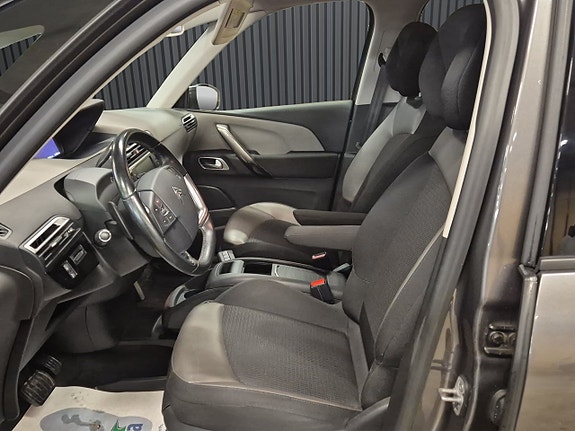 Citroen Grand C4 Picasso 9 of 17