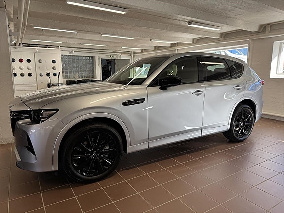 Mazda CX-60 2 of 5
