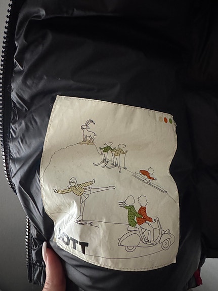 Product image 8 of 8