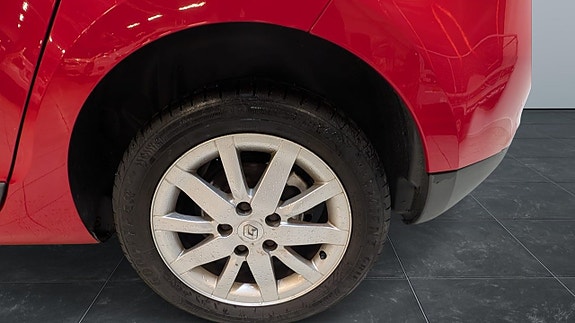 Renault Megane 7 of 15