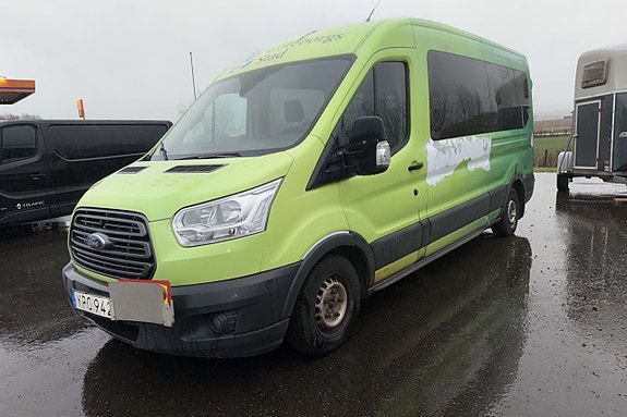 Ford Transit 2 of 4
