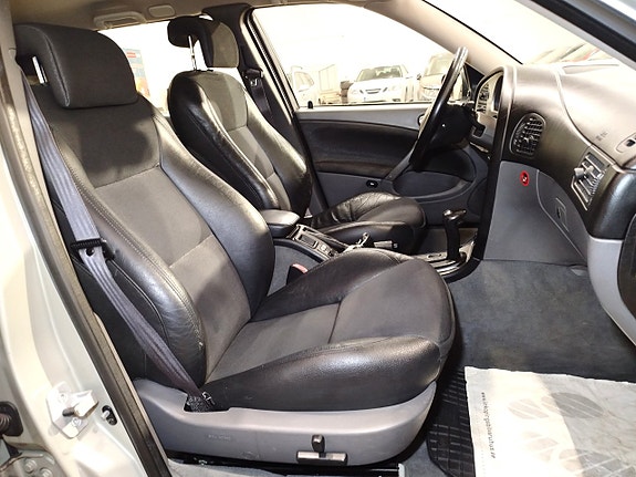 Saab 9-5 20 of 25