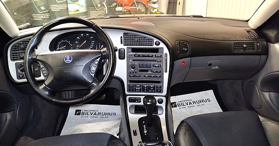 Saab 9-5 13 of 25