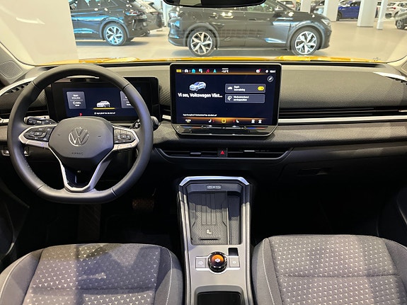 Volkswagen T-Roc 14 of 22