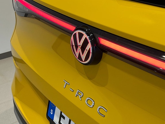 Volkswagen T-Roc 7 of 22