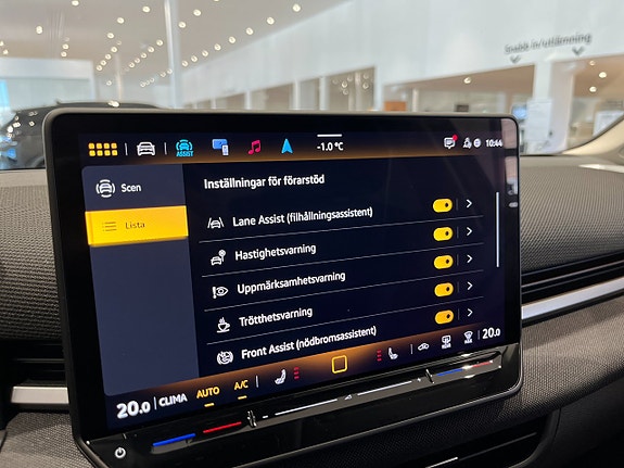 Volkswagen T-Roc 20 of 22