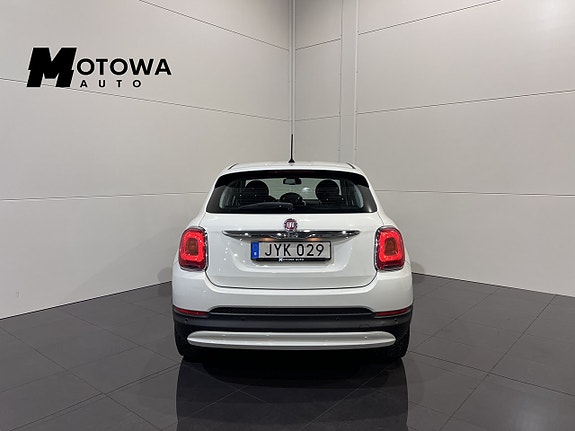 Fiat 500X 4 of 5