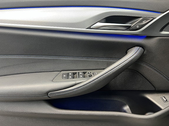 BMW 520 18 of 20