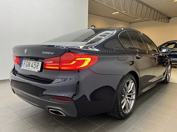 BMW 520 3 of 5
