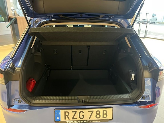 Volkswagen T-Roc 14 of 14