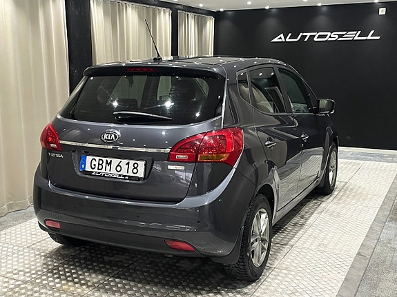 Kia Venga 4 of 5