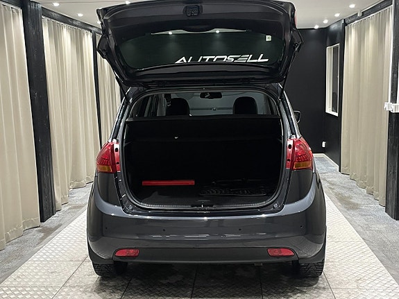 Kia Venga 7 of 19