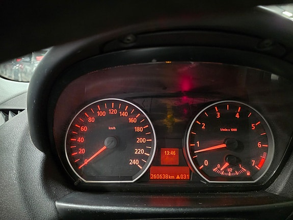 BMW 118i 9 of 9