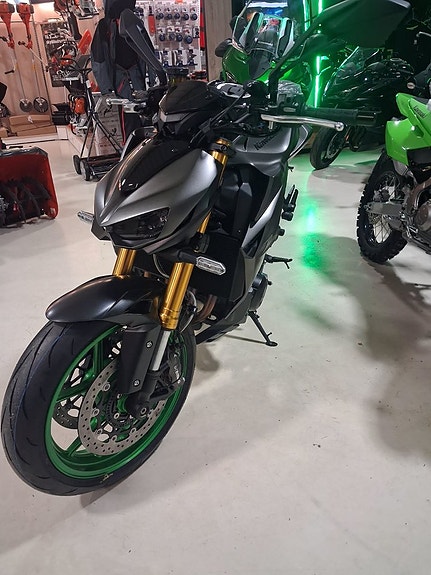 Kawasaki z1100 se 2 of 3