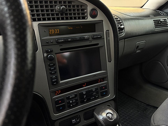 Saab 9-5 13 of 21