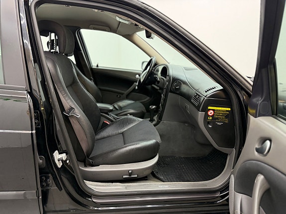 Saab 9-5 18 of 21