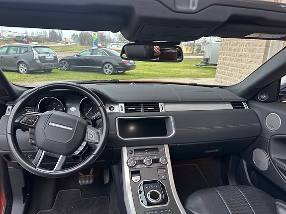 Land Rover Range Rover Evoque 5 of 5
