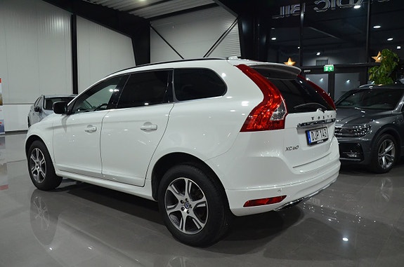 Volvo XC60 5 of 20