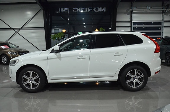 Volvo XC60 4 of 20