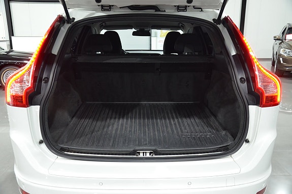 Volvo XC60 10 of 20