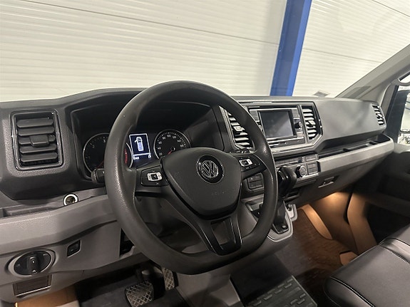 Volkswagen Crafter 8 of 23