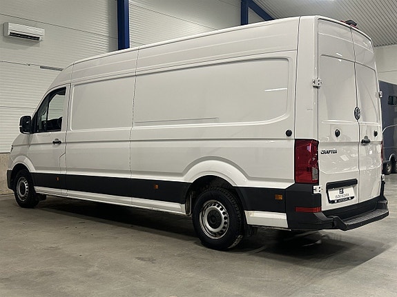 Volkswagen Crafter 5 of 5