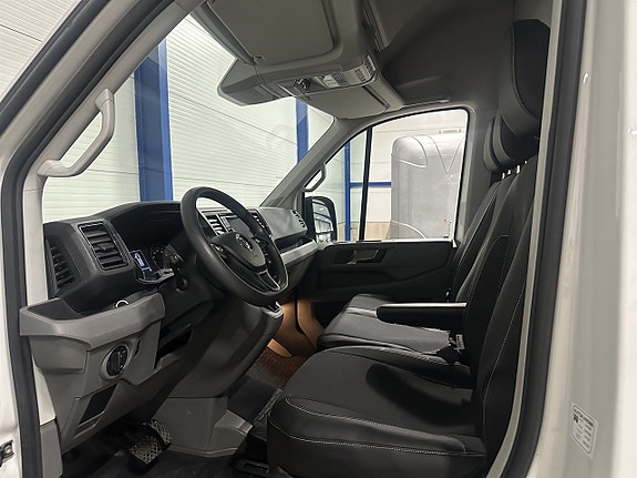 Volkswagen Crafter 7 of 23