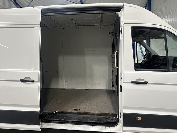 Volkswagen Crafter 15 of 23