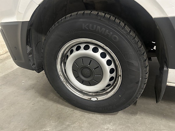 Volkswagen Crafter 16 of 23