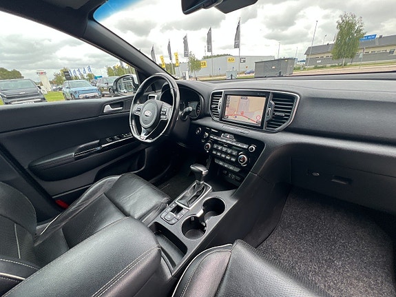 Kia Sportage 17 of 18
