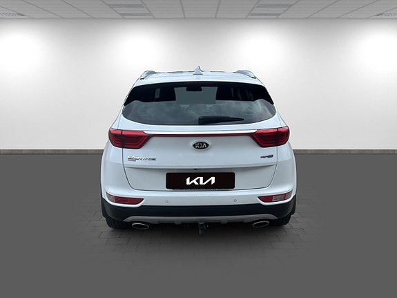 Kia Sportage 5 of 18
