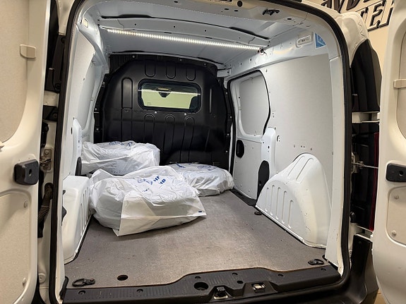 Renault Kangoo Express 9 of 14