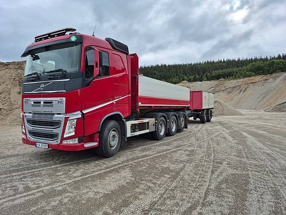 Volvo FH 540 Tridem Tippbil med kärra