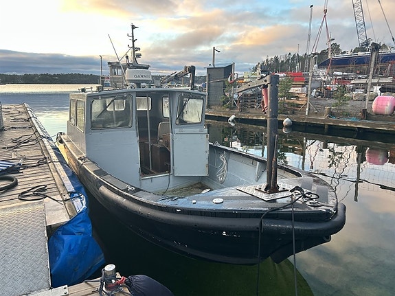 Arbetsbåt Med Volvo Penta AD41