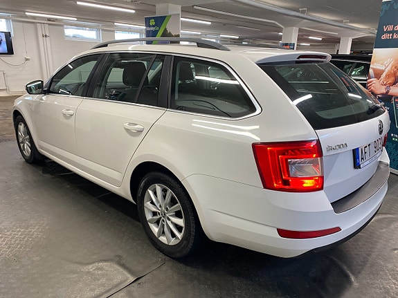 Skoda Octavia 4 of 5