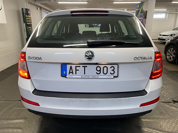 Skoda Octavia 5 of 5