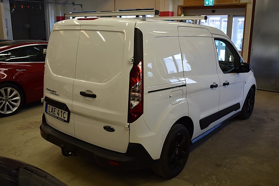 Ford Transit Connect 5 of 5