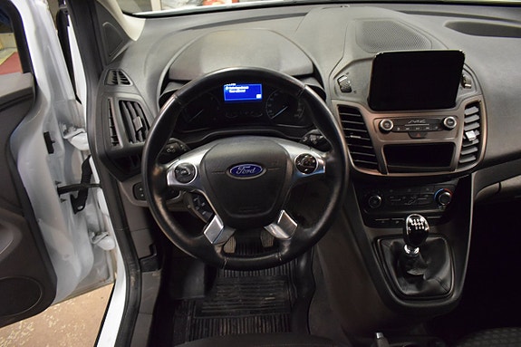Ford Transit Connect 6 of 15