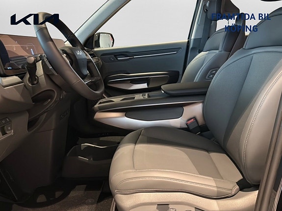 Kia EV9 8 of 21